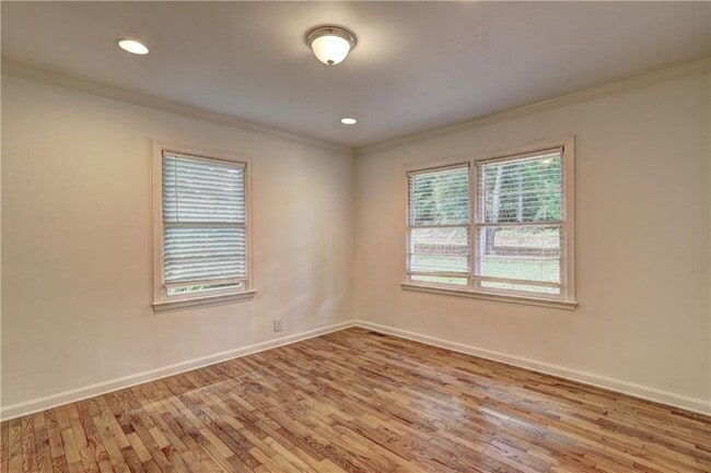 Building Photo - 2739 Hickory Flat Hwy