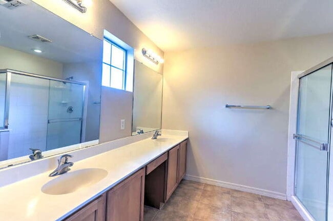 Building Photo - Rancho Sahuarita