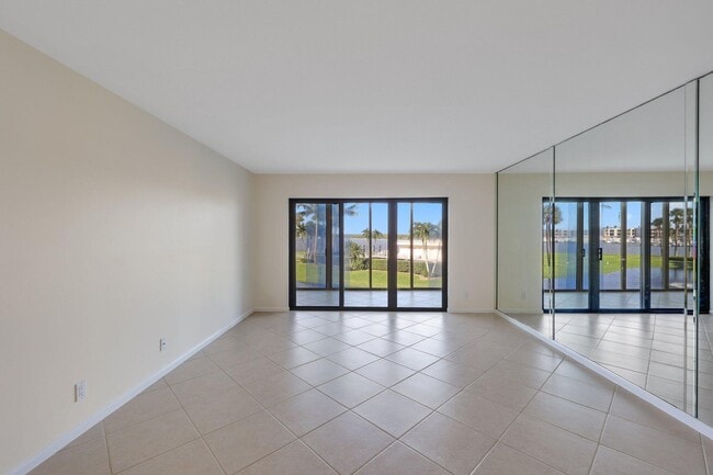Building Photo - 200 Intracoastal Pl