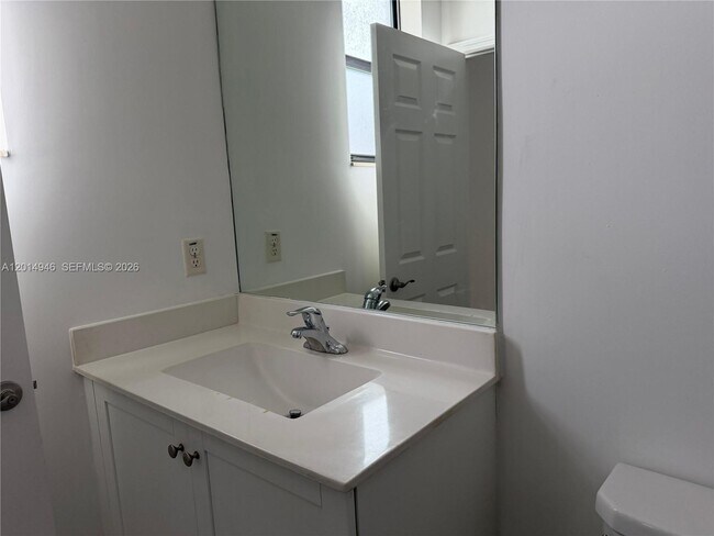 Building Photo - 10606 W 33rd Way