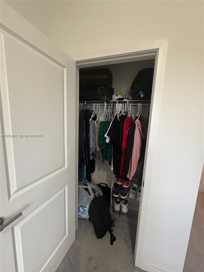 Building Photo - 13360 Tropical Ave