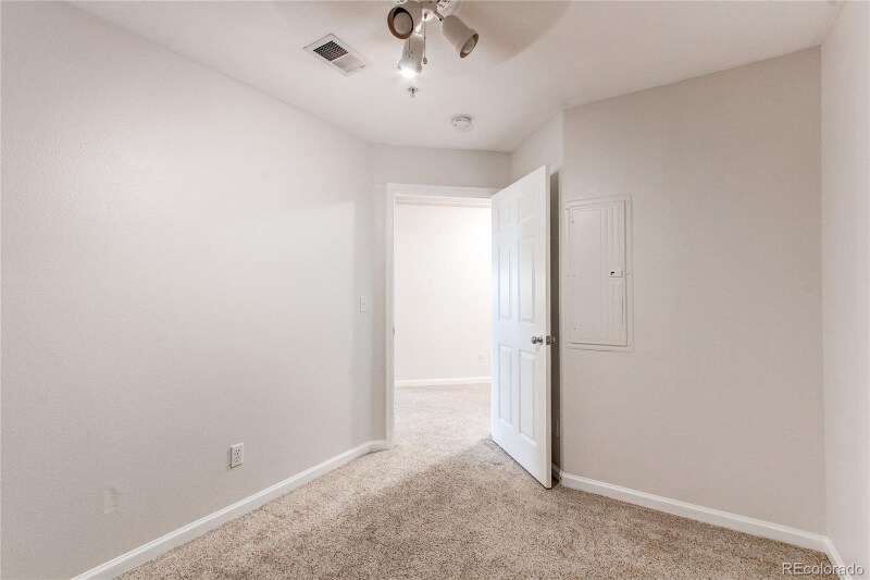 Building Photo - 13351 W Alameda Pkwy
