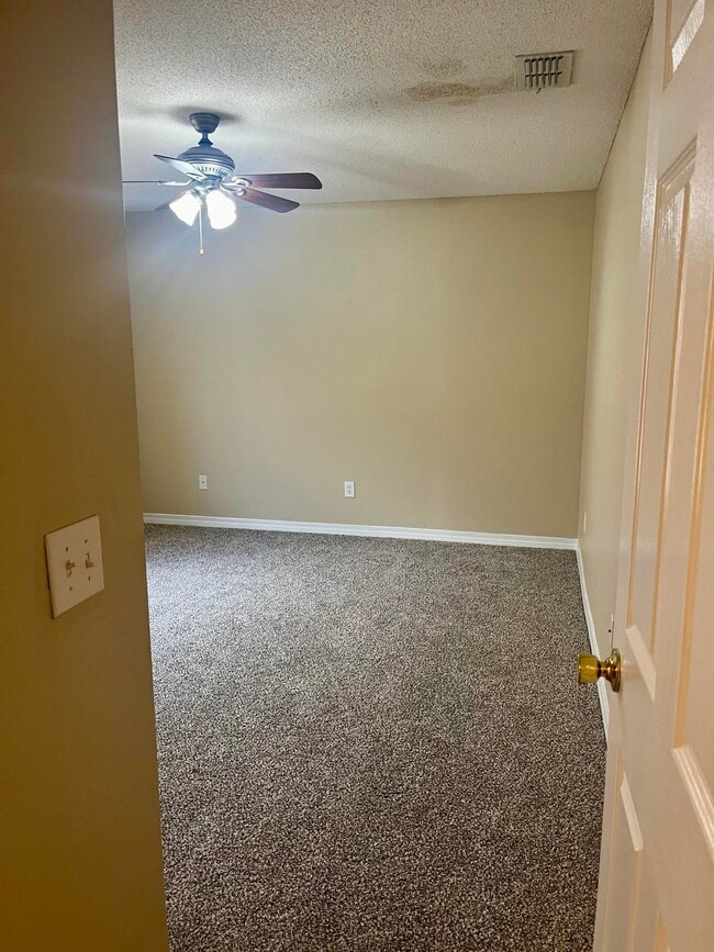 Building Photo - 6278 Heronwalk Dr