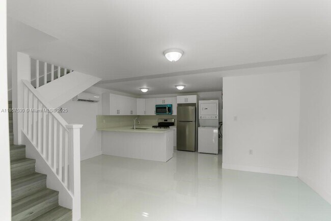 Building Photo - 1116 NW 51st Terrace