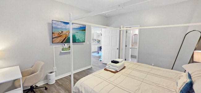 Building Photo - 1805 Irish Hill Dr