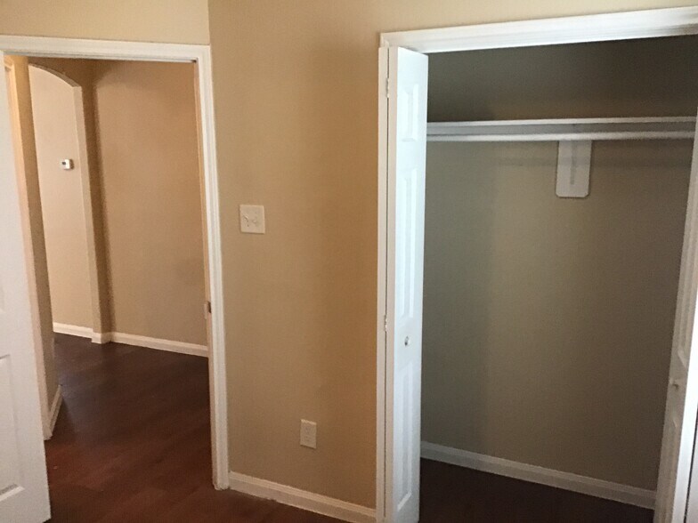 Building Photo - 21507 Donata Cir