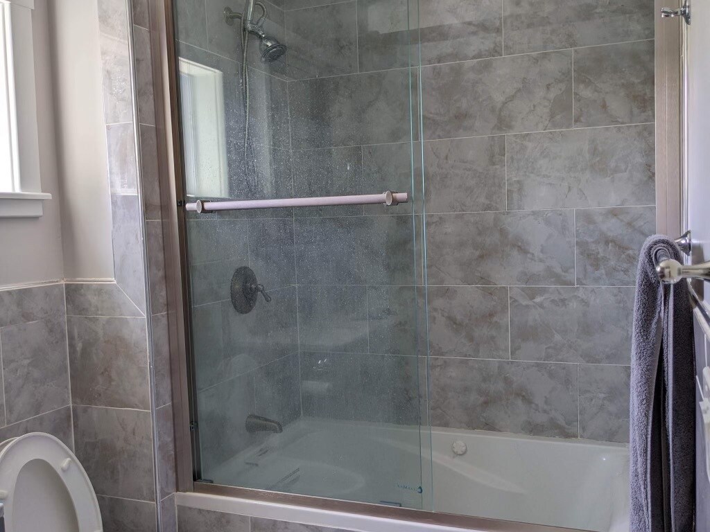 Building Photo - 318 Concord Ave