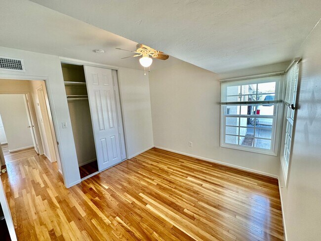 Building Photo - Beautifully Remodeled Allied Gardens Home