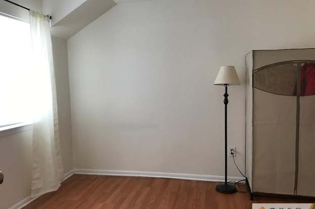 Building Photo - 1090 Schmidt Ln