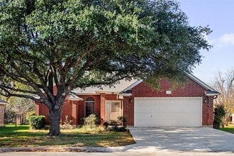 Building Photo - 2500 Clover Valley Ln