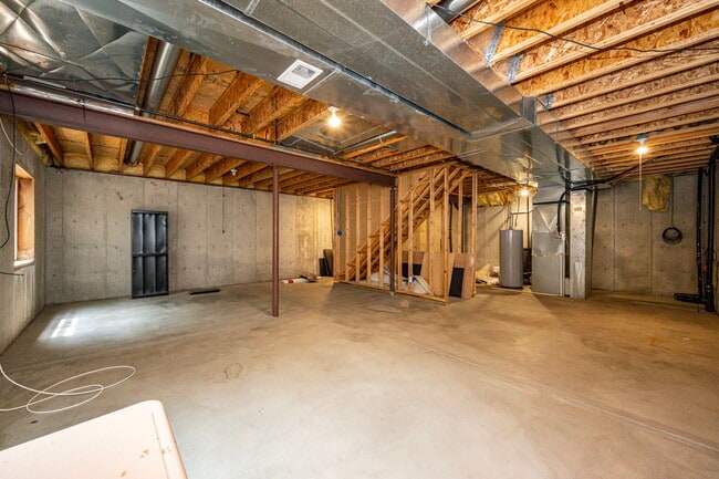 Building Photo - 5018 S Dillon St