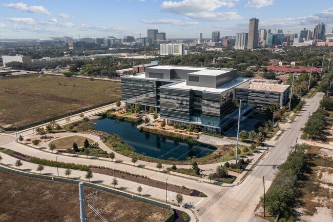 Building Photo - 6343 Mystic Bridge Dr