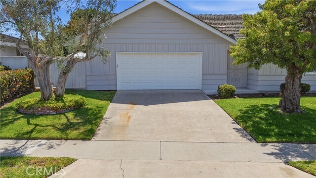 Building Photo - 1260 Somerset Ln