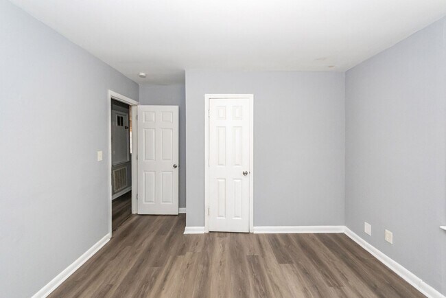 Building Photo - 3 Bedroom, 1 Bathroom Home in Waylyn Subdivision - North Charleston