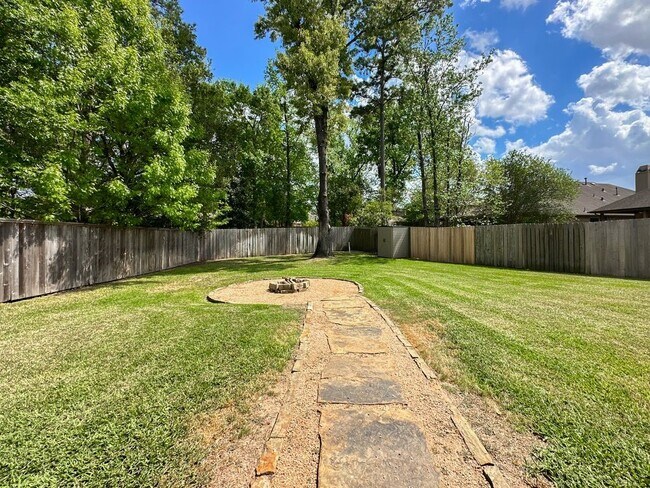 Building Photo - 10 Pilot Rock Pl