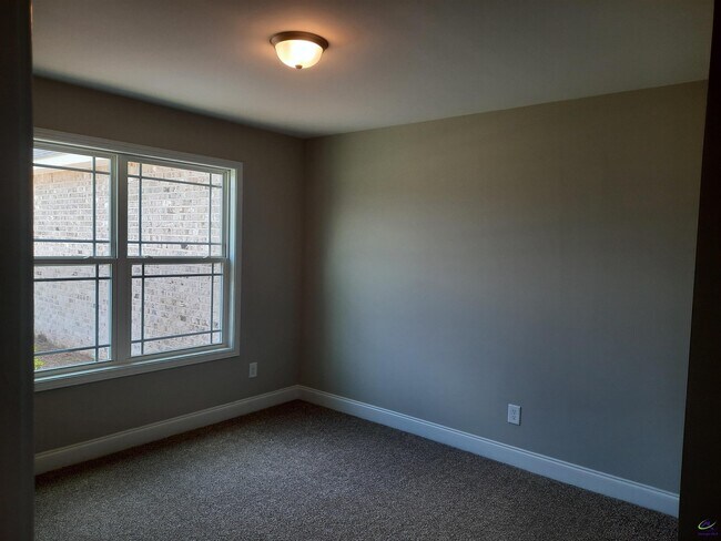 Building Photo - 312 Weston Dr