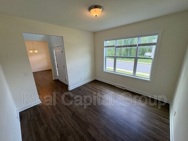 Building Photo - 43 Timber Creek Dr