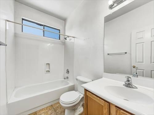 Building Photo - 3213 S 103rd Dr
