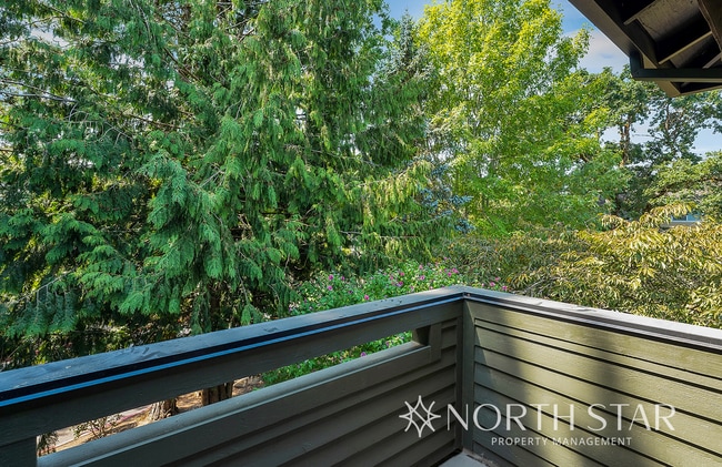 Building Photo - Total Remodel in Mt. Park near Westlake