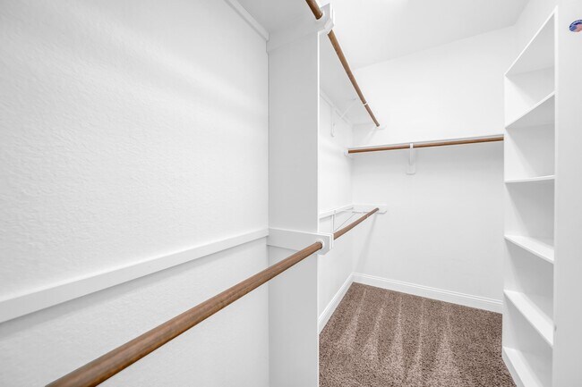 Building Photo - 19043 Minero Ln