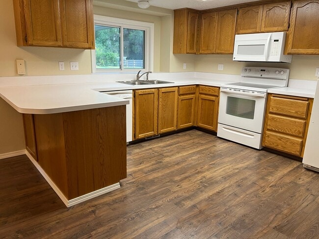 Building Photo - Room to Roam! Updated 3-Bedroom Home with Huge Yard
