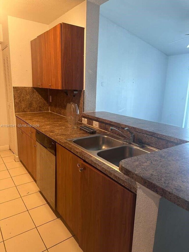 Building Photo - 15460 SW 284th St