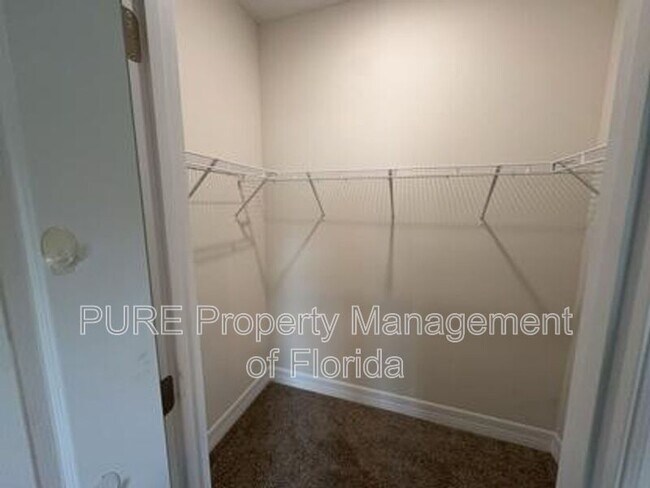 Building Photo - 13831 SW 33rd Terrace