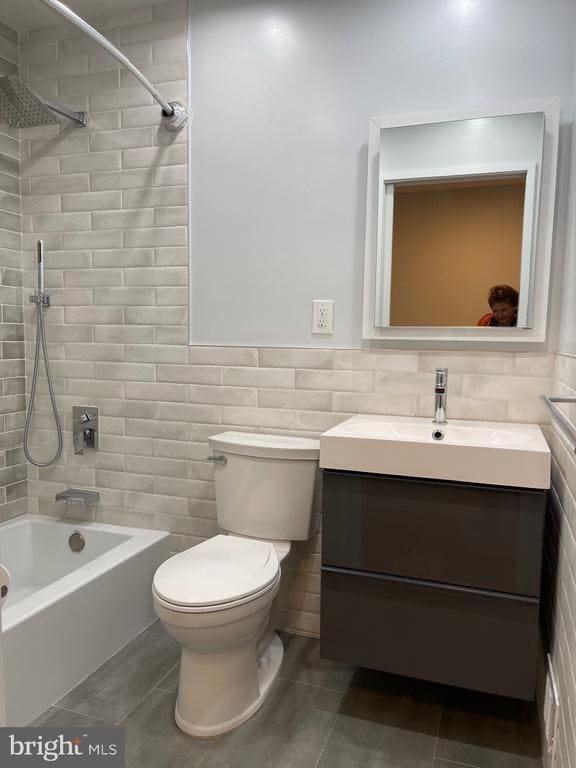 Building Photo - 519 G St SW