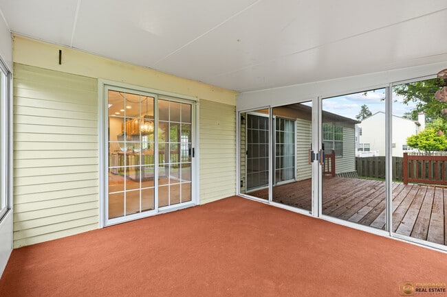 Building Photo - 1174 Hyannis Cir