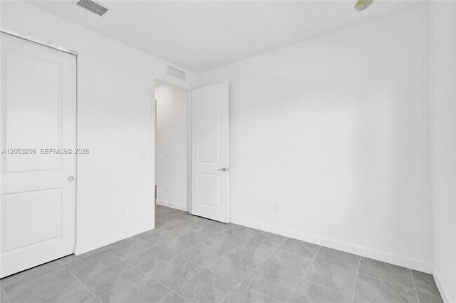 Building Photo - 3783 Harborside Ave
