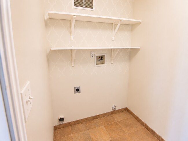 Building Photo - 9288 Boise Cir