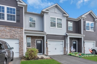 Building Photo - 19 Katherine Dr