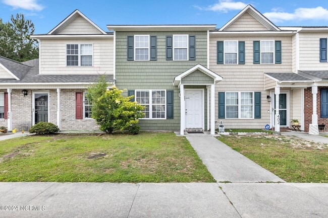 Primary Photo - 404 Springwood Dr
