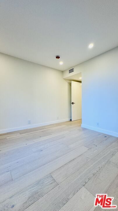 Building Photo - 414 N Palm Dr