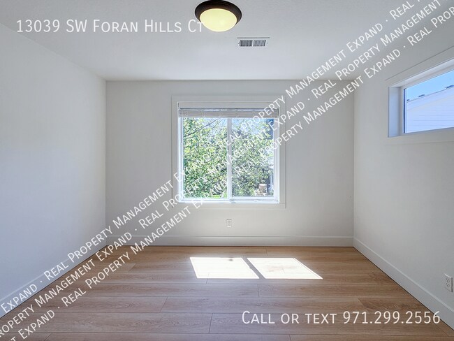 Building Photo - 13039 SW Foran Hills Ct