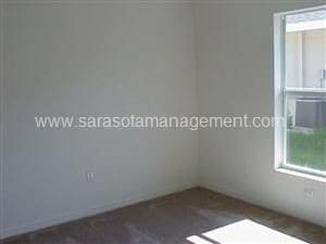 Building Photo - 4209 Ponder Ave