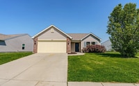 Building Photo - 2403 Cushing Dr