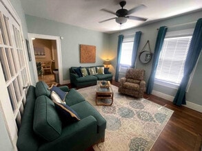 Building Photo - 2521 Avenue Q