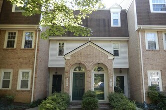 Building Photo - Coming Soon! Elegant 3 bedroom, 2.5 bath -...