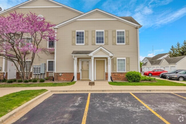 Building Photo - 222 Bertram Dr