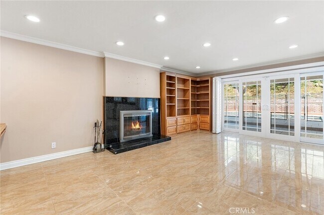 Building Photo - 27045 Esward Dr