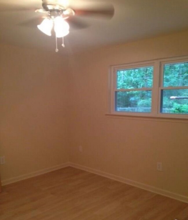 Building Photo - 4902 Tristian Ave