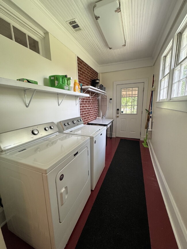 Building Photo - Stunning 4-Sided Brick Home on Corner Lot ...