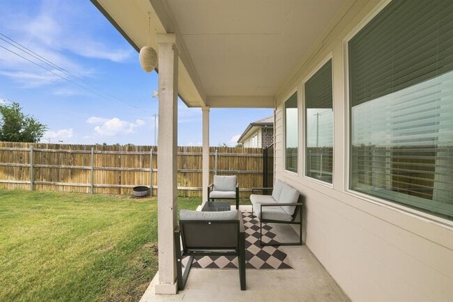 Building Photo - 3608 Overlord Ln