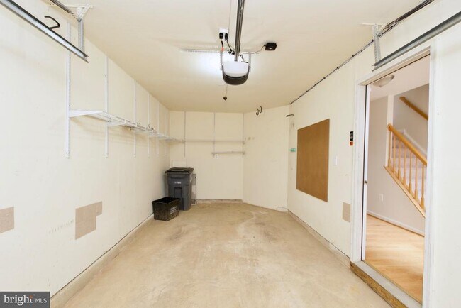 Building Photo - 8393 Jovin Cir