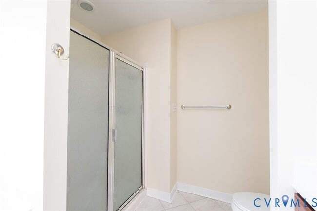 Building Photo - 11412 Pinedale Dr