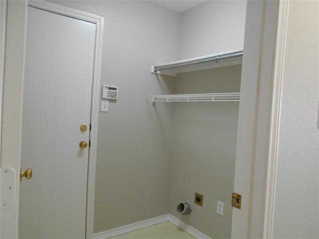 Building Photo - 4804 Holly Berry Dr