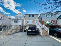 Building Photo - 126 W 25th St