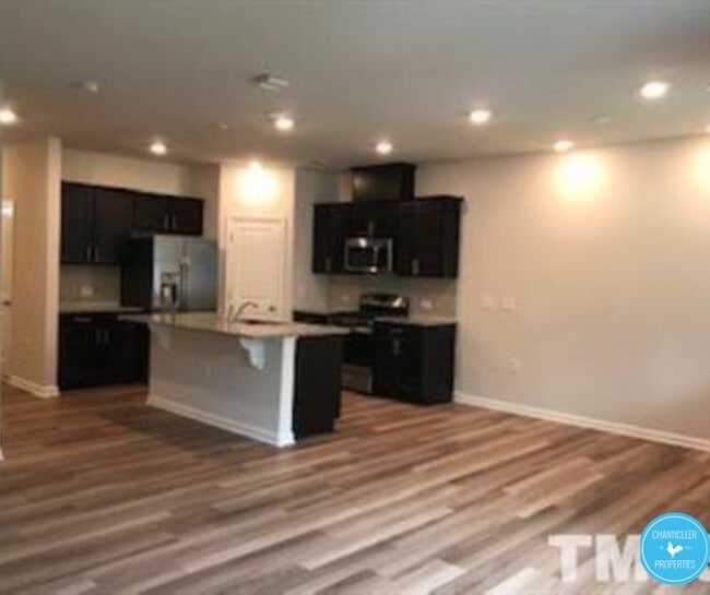 Building Photo - 1105 Kindness Ln