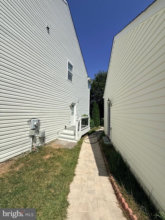 Building Photo - 8140 Gilroy Dr